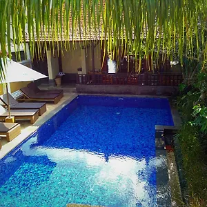 3* Hotel Inata Monkey Forest