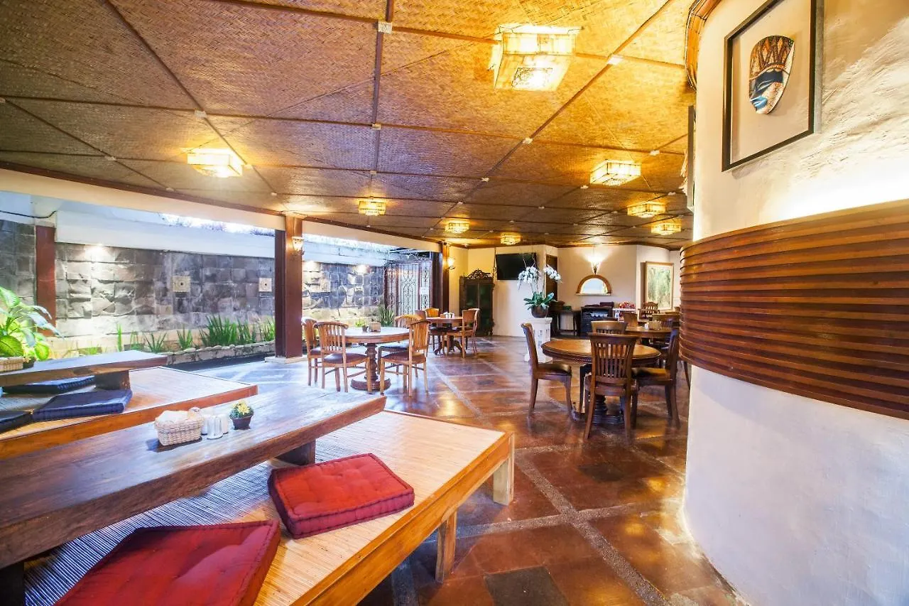 Dwaraloka Retreat Ubud Indonesia